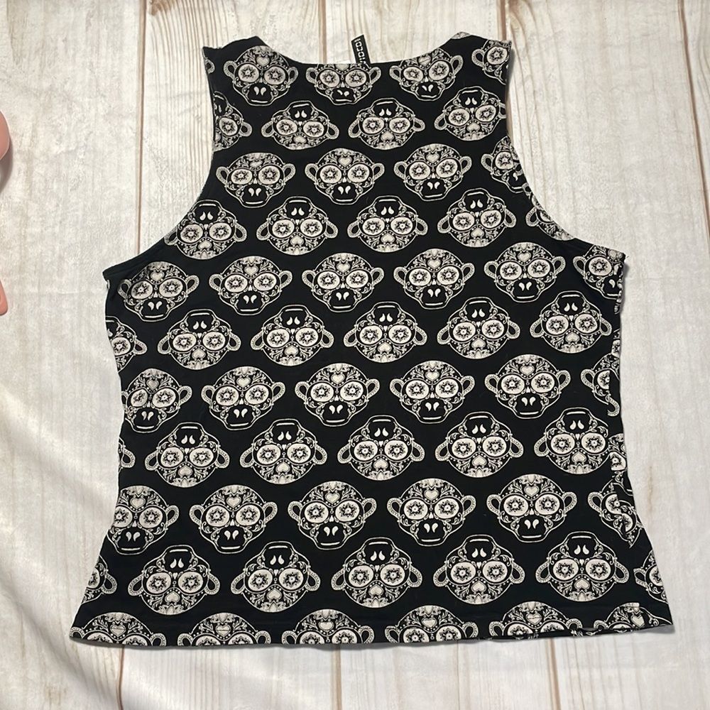 DIVIDED H&M tank - Picture 2 of 3
